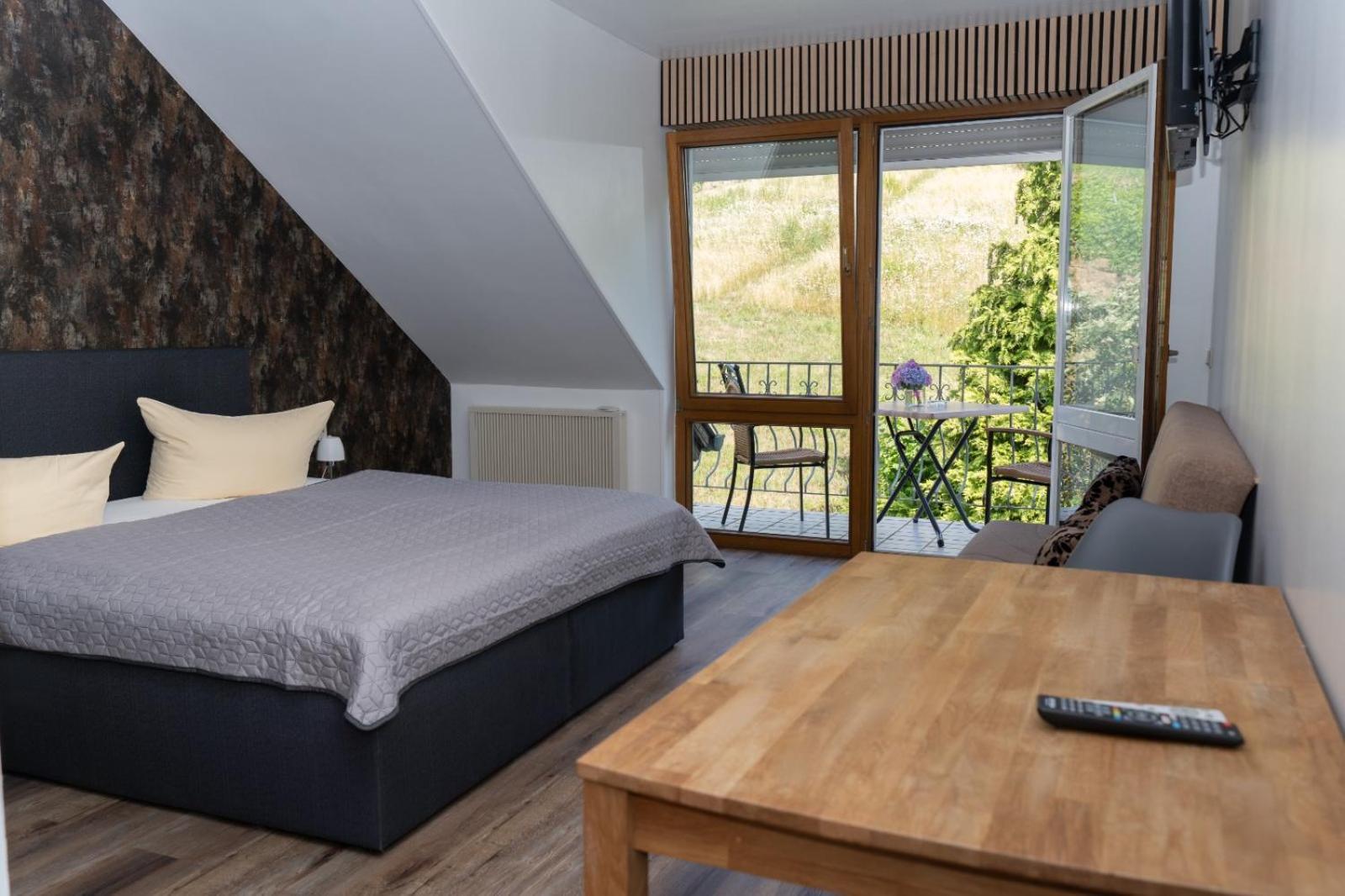 Hotel Restaurant Moselblick Wintrich